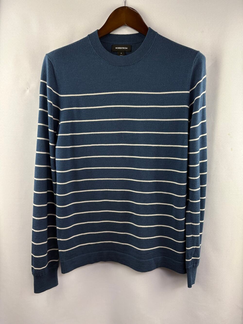 Women’s Nordstrom Medium Blue w/ White Stripes Crewneck Sweater